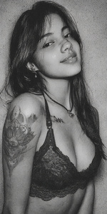 Женское селфи в стиле Instagram